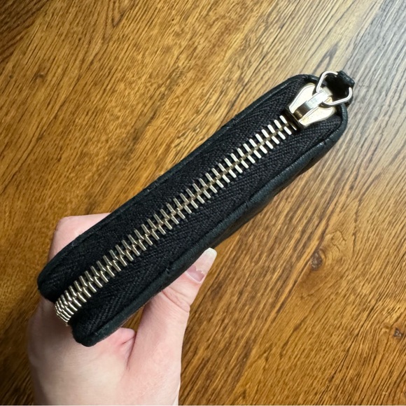 Chanel 2014 Interlocking CC Quilted Continental Zip Around Wallet - Picture 5 of 17